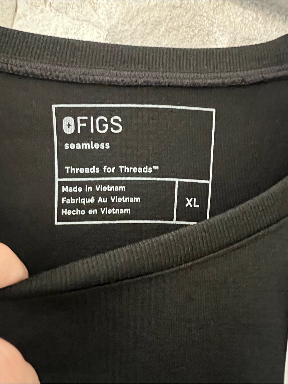 FIGS Salta Seamless Long Sleeve Under Scrub in Black Womens XL - Picture 3 of 7